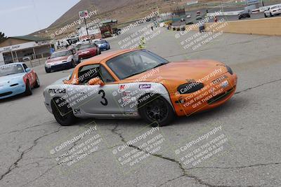 media/Jun-01-2025-CalClub SCCA (Sun) [[eae223c5dd]]/Around pit/